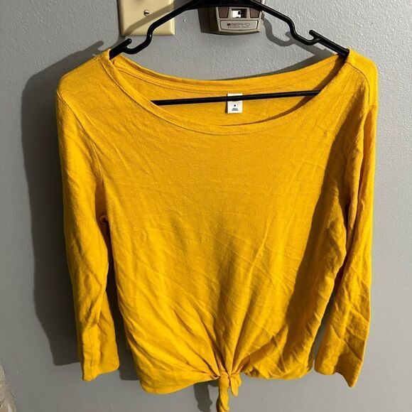 Old Navy Long Sleeve Tie Front Squash Sweater Women's Size Medium - Picture 3 of 5